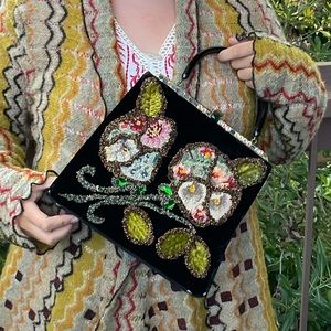 VTG black velvet hard shell satchel bag ornate beaded sequins floral needlepoint